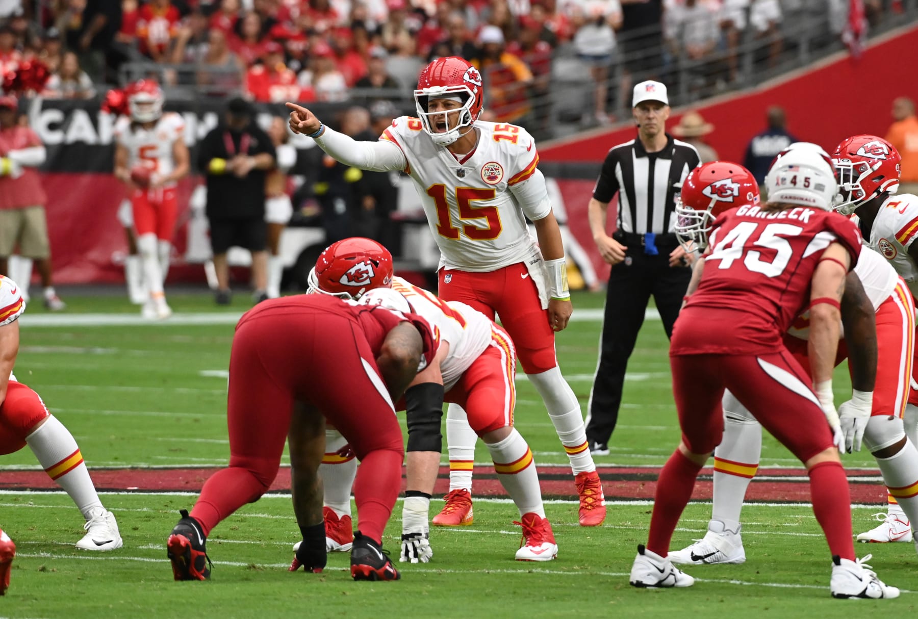 NFL DFS picks: DraftKings showdown lineup advice for Chiefs vs. Chargers on  TNF in Week 2 - DraftKings Network