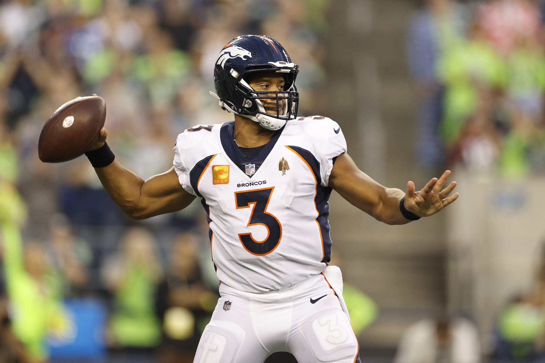 NFL DFS, Broncos vs. Seahawks: Best DraftKings, FanDuel daily Fantasy  football picks for Monday Night Football 