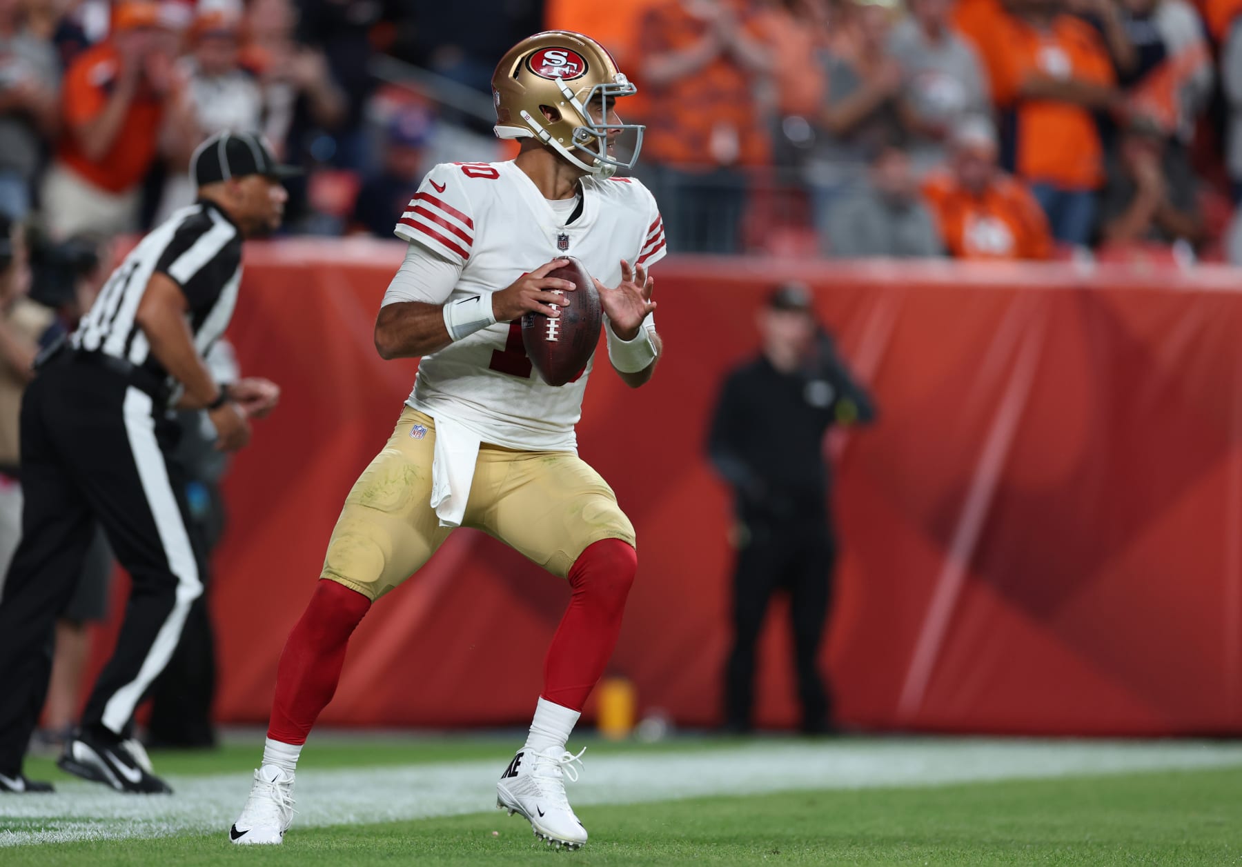 NFL betting picks: Jimmy Garoppolo, 49ers will bust Broncos