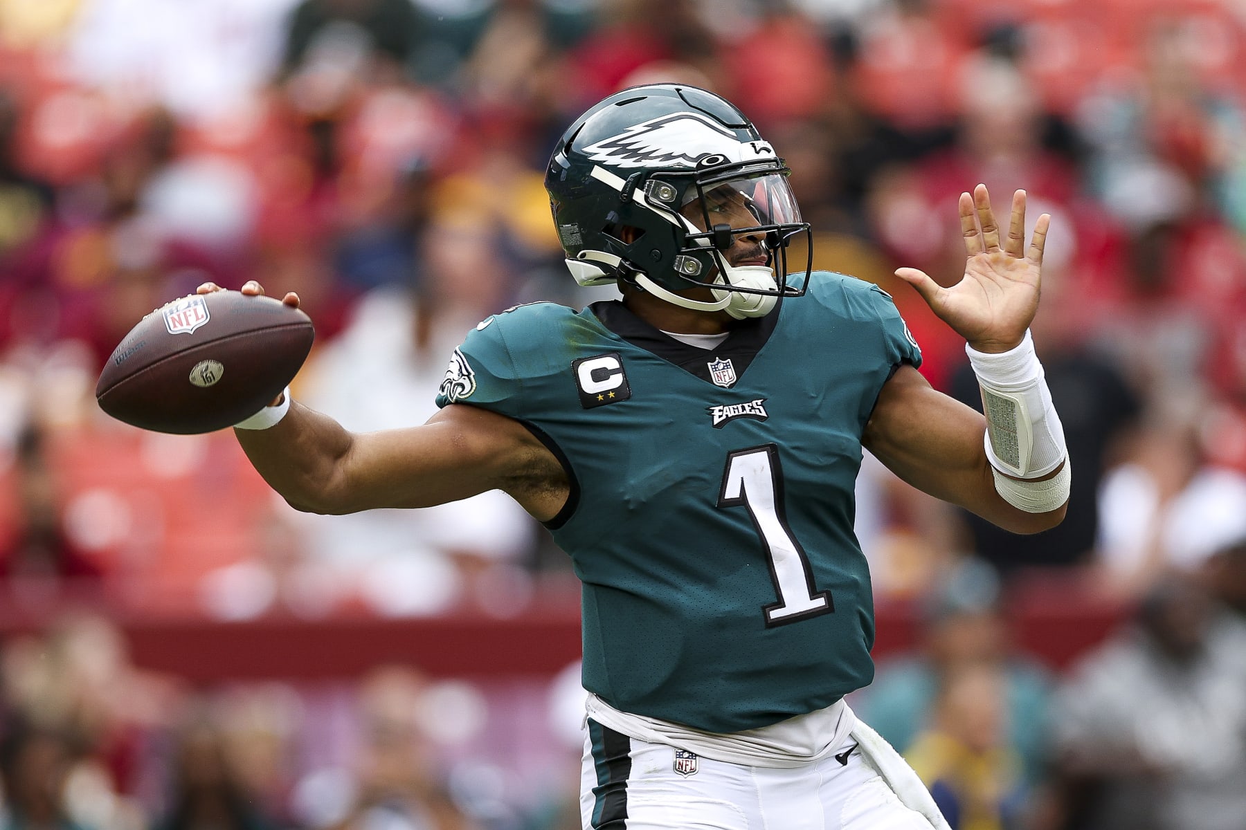 Baltimore Ravens close door on Philadelphia Eagles' late comeback push