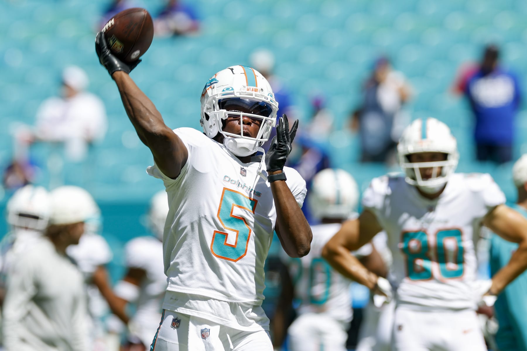 East Rutherford, New Jersey, USA. 9th Oct, 2022. Miami Dolphins quarterback Teddy  Bridgewater (5) is tackled by New York Jets cornerback Sauce Gardner (1) in  the end zone and called for a