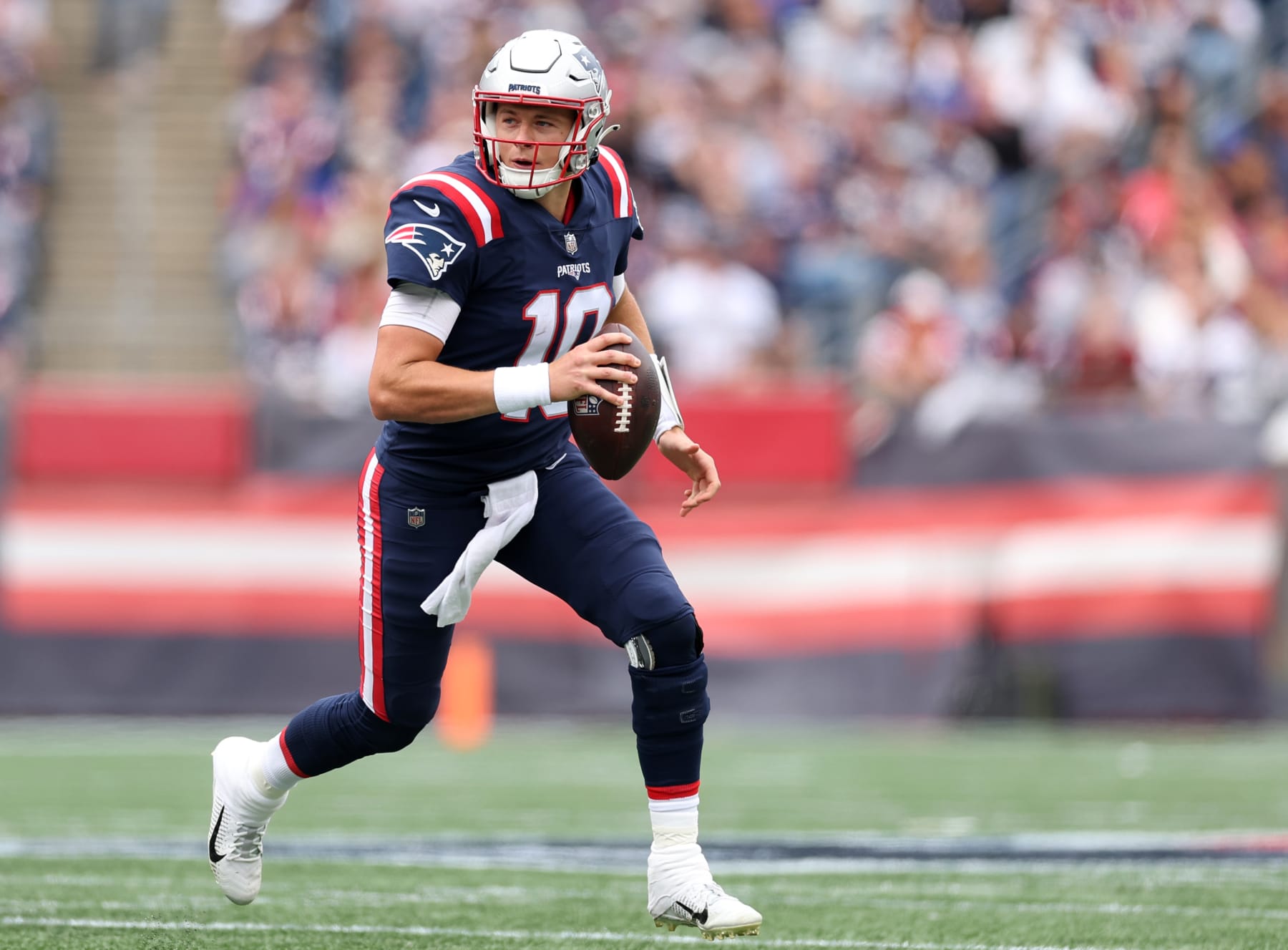 Mac Jones, Patriots Offense Ripped By Fans in Loss vs. Josh Allen, Bills