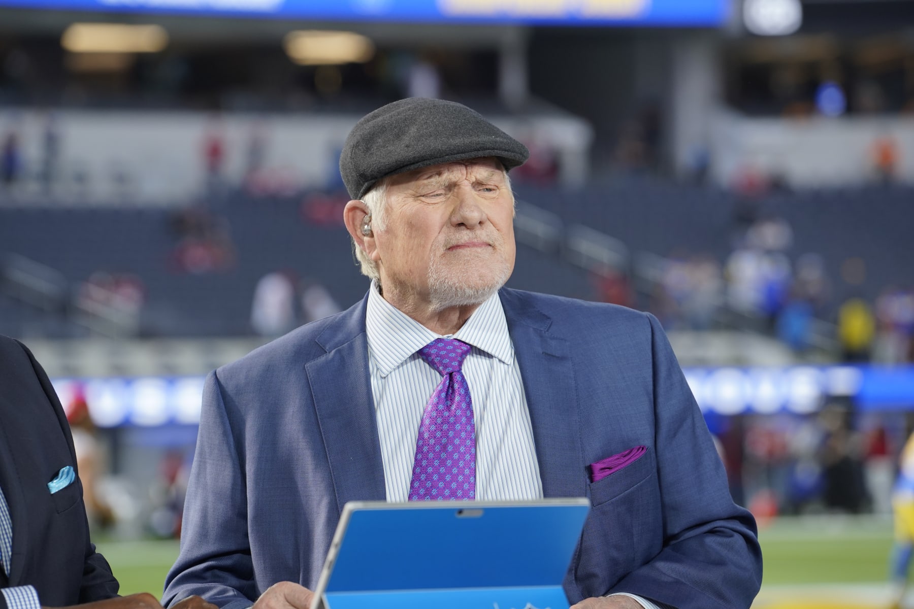 Terry Bradshaw: Breaking News, Rumors & Highlights