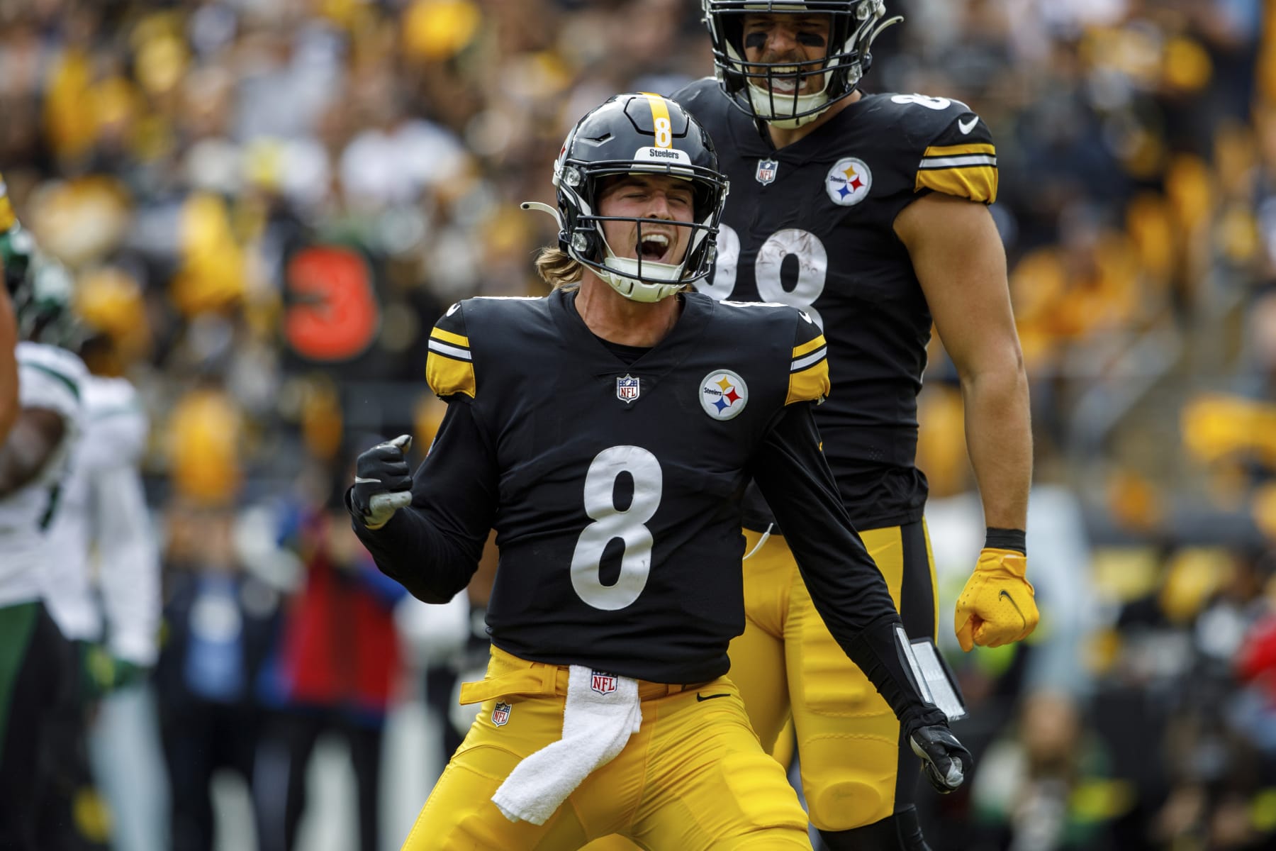 Kenny Pickett Injury: Steelers' QB Options Include Mitch Trubisky, Mason  Rudolph, and Matt Ryan