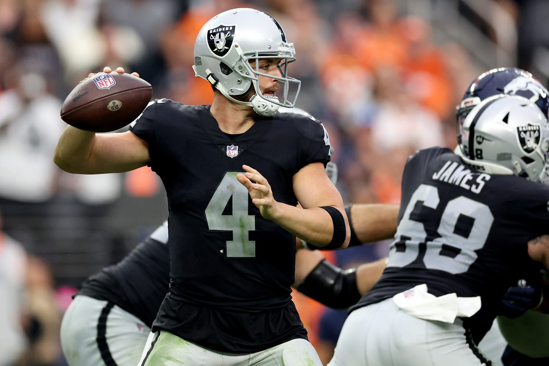 Raiders will throw the kitchen sink at Broncos in Week 4