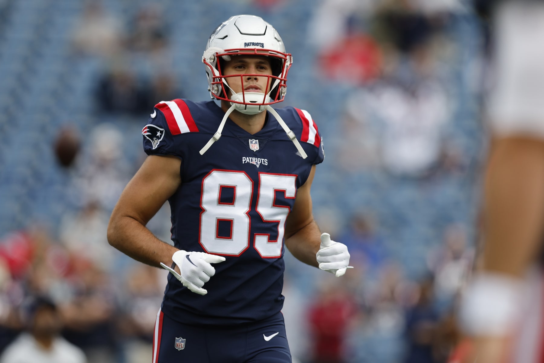 Eagles WR Britain Covey lights up Raymond James Stadium with electric punt  return