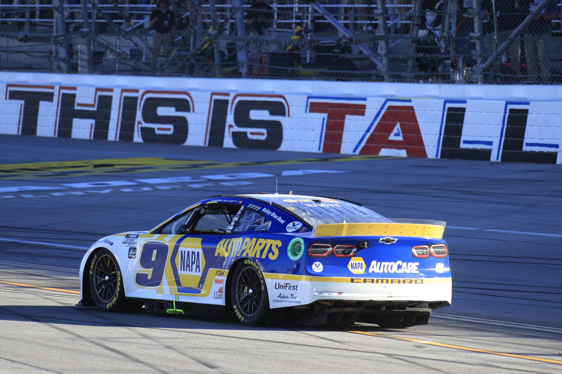 TALLADEGA, AL - OCTOBER 02: Chase Elliott (#9 Hendrick Motorsports NAPA Auto Parts Chevrolet) performs a burnout after winning the NASCAR Cup Series Playoff YellaWood 500 on October 02, 2022 at Talladega SuperSpeedway in Talladega, AL (Photo by Jeff Robinson/Icon Sportswire via Getty Images)