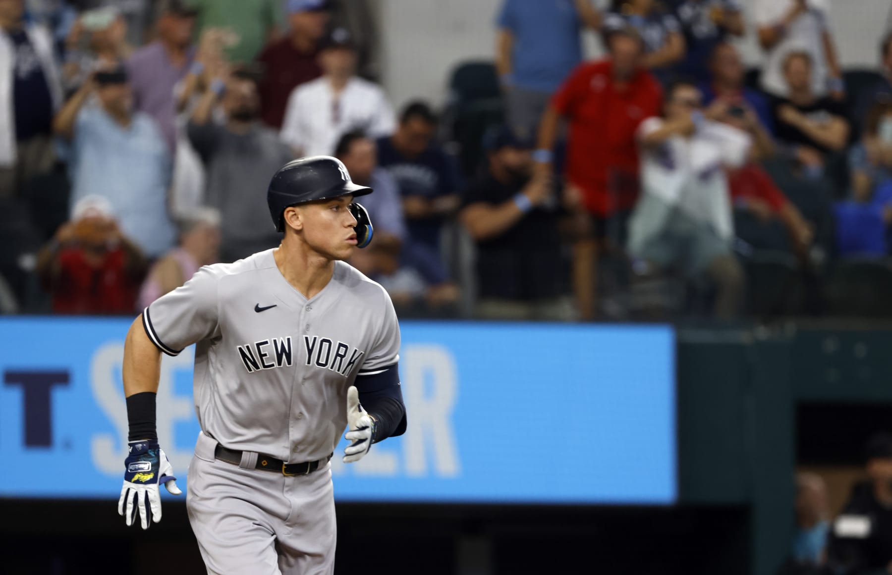 Aaron Judge 62 Home Run Chase: Betting Odds Still Favor Yankees