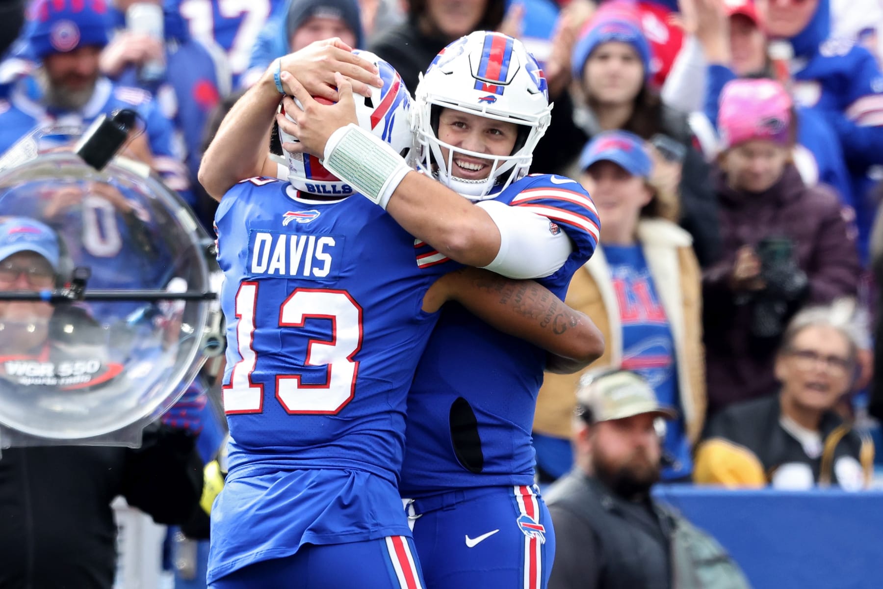 Rams-Bills recap: LA shows firepower, defensive lapses in wild