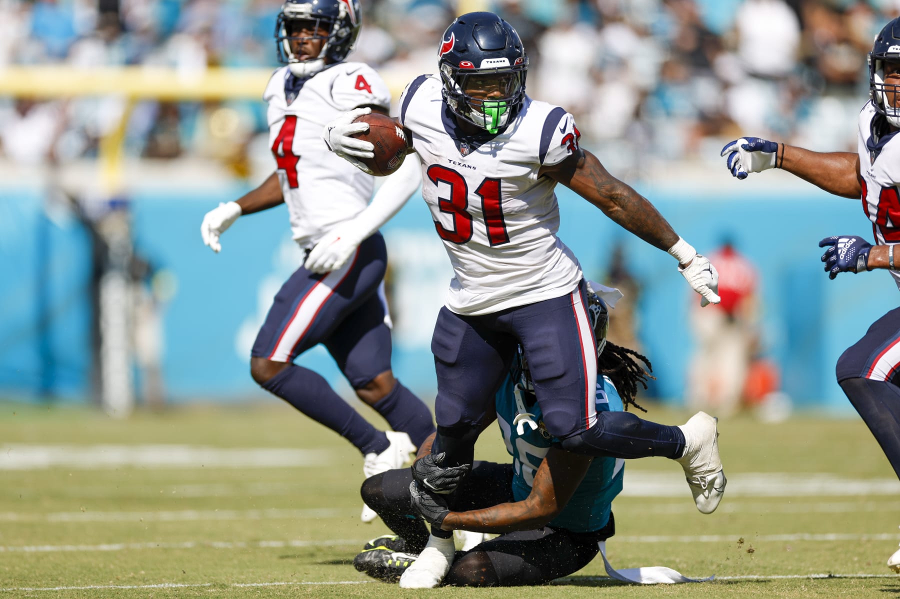 Pierce's performance bright spot in dismal Texans season