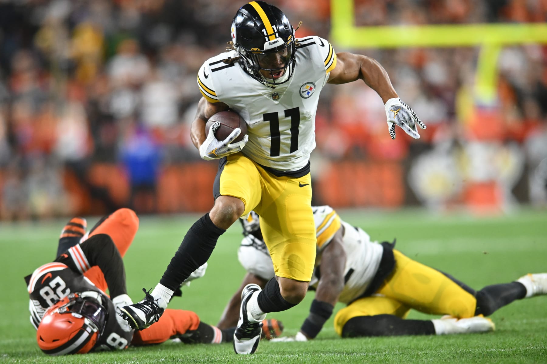 Bleacher Report suggests Cowboys trade with Steelers for Diontae