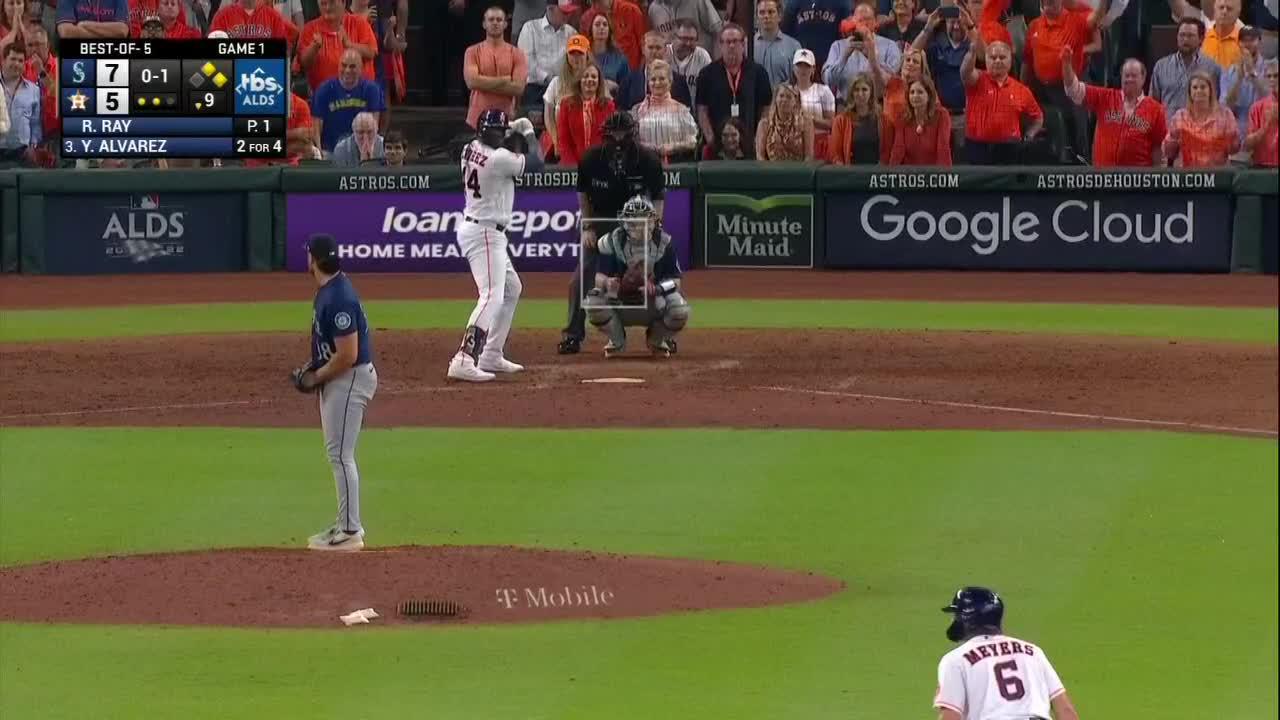 Yordan Alvarez's walkoff home run completes Astros comeback over