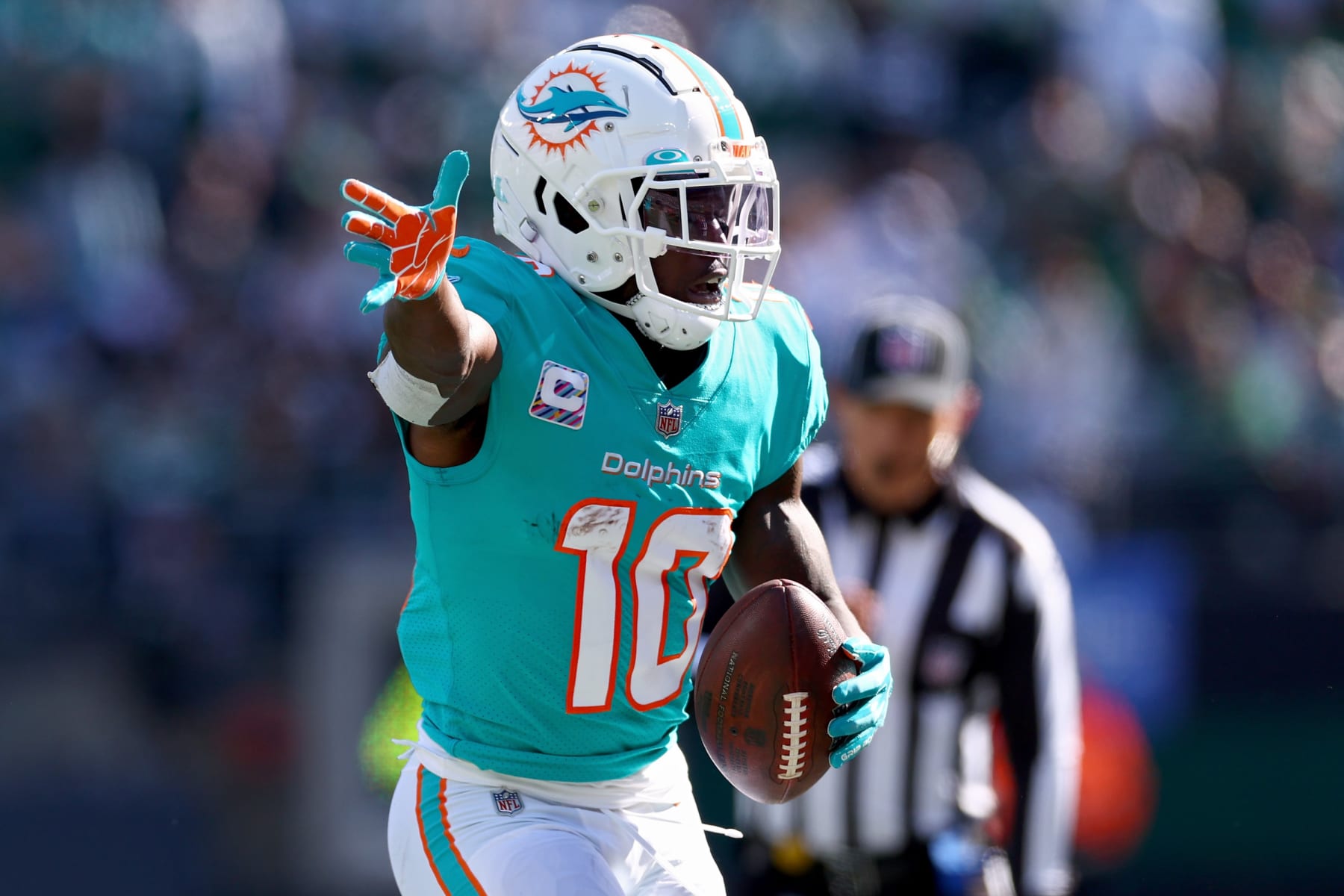 Report: Dolphins 'optimistic' Tyreek Hill plays in Week 6 vs. Vikings