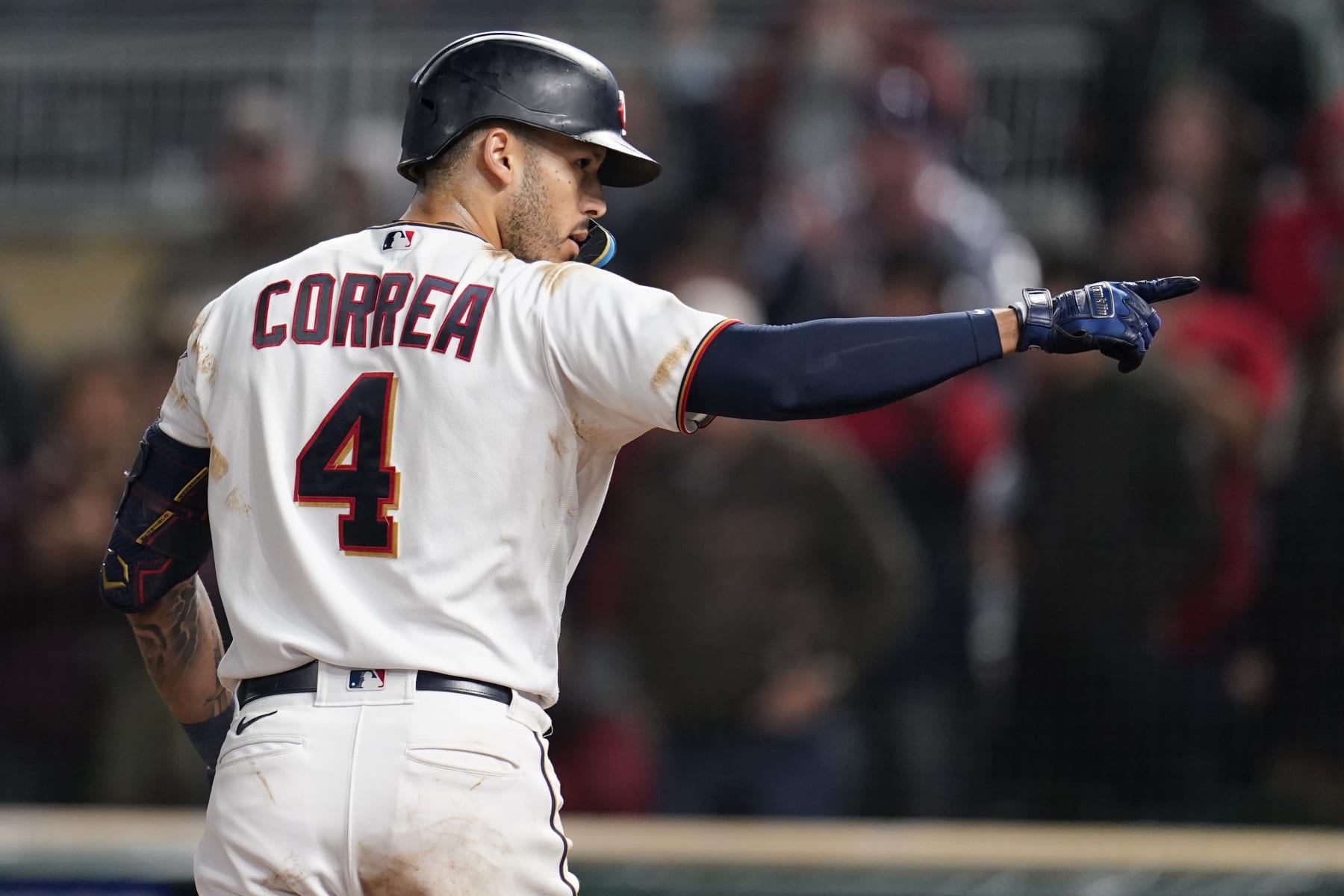 Report: SF Giants are 'front-runners' to sign SS Carlos Correa - Sports  Illustrated San Francisco Giants News, Analysis and More