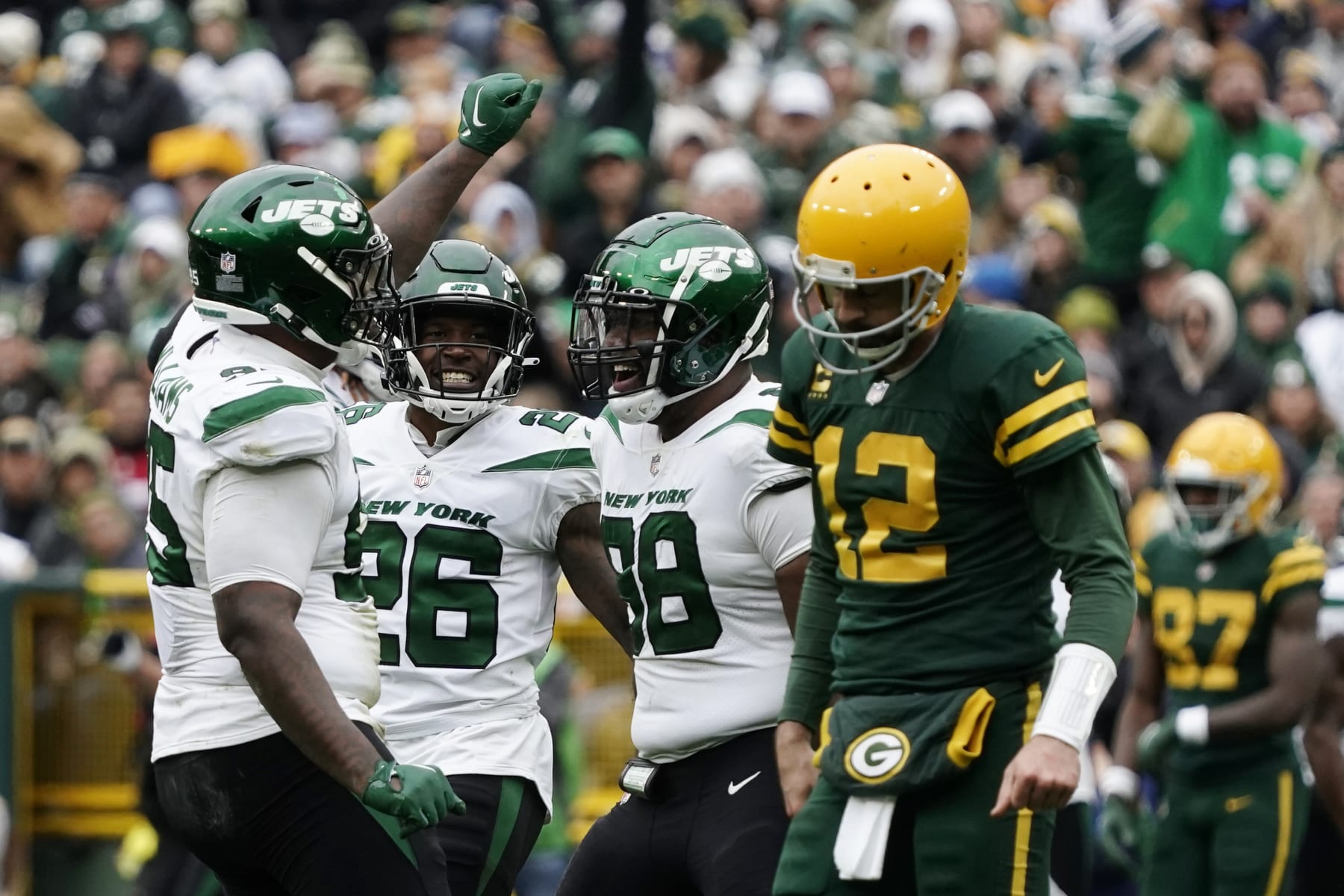 Packers vs Jets Week 6 game photos at Lambeau Field in Green Bay