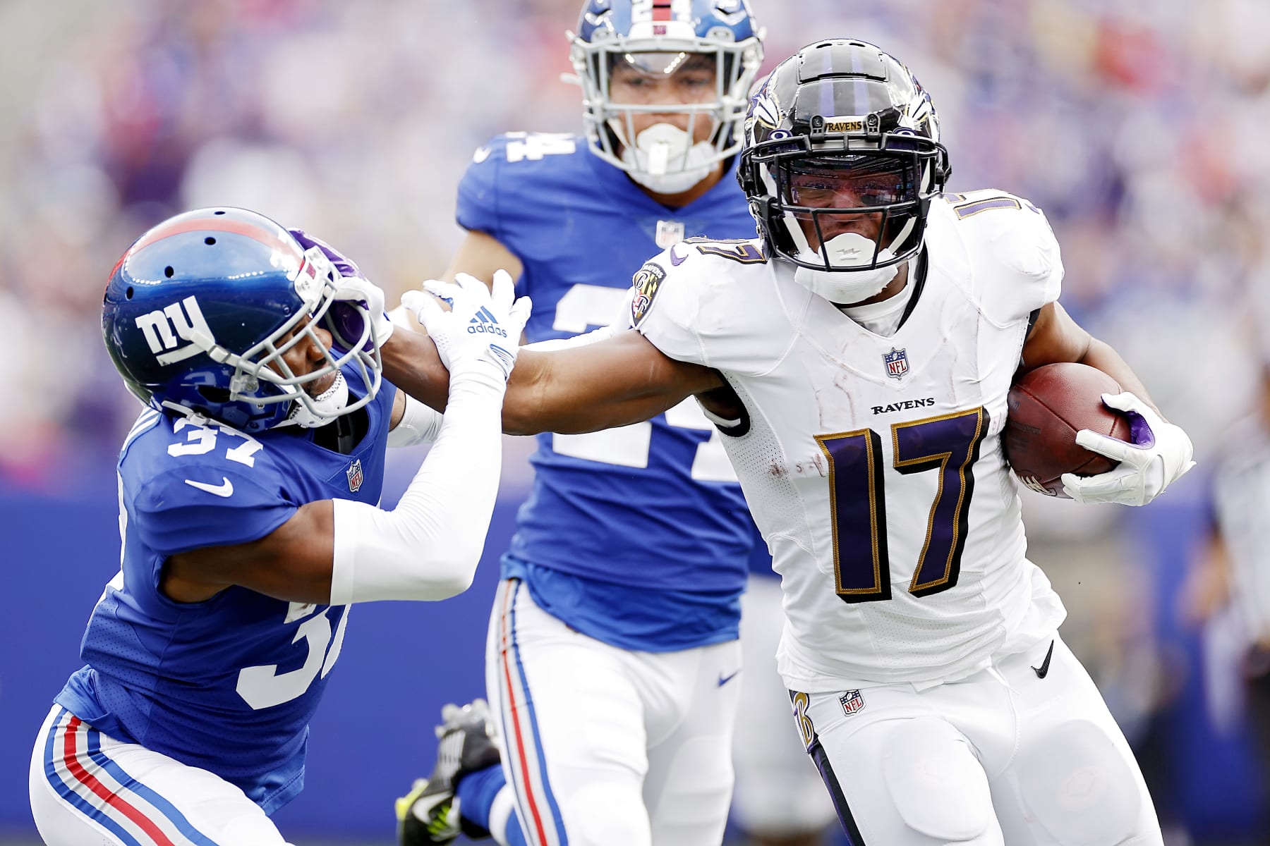 2022 NFL DFS Week 7 DraftKings Picks - Fantasy Six Pack