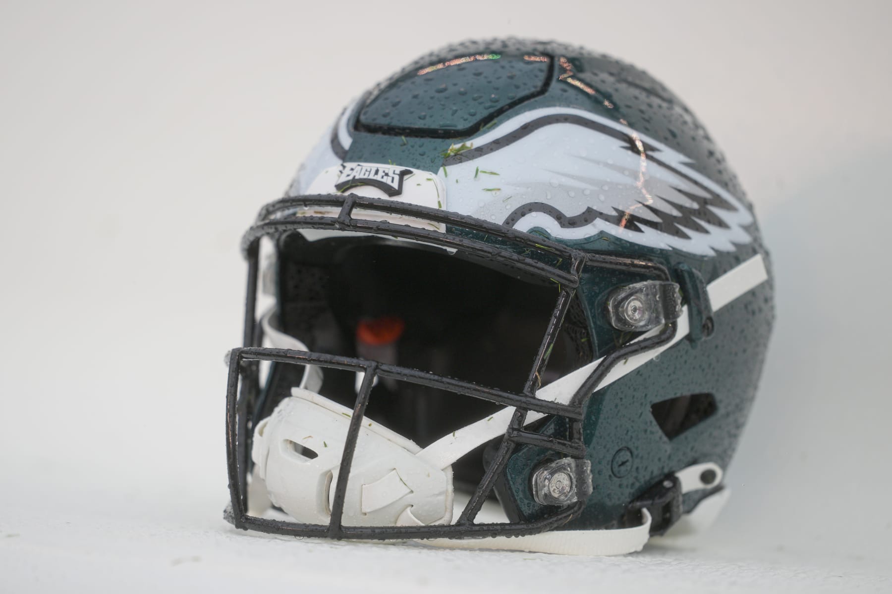 PHILADELPHIA, PA - JANUARY 09: Philadelphia Eagles helmet sits on the bench  during the game between the Dallas Cowboys and the Philadelphia Eagles on  January 8, 2022 at Lincoln Financial Field in