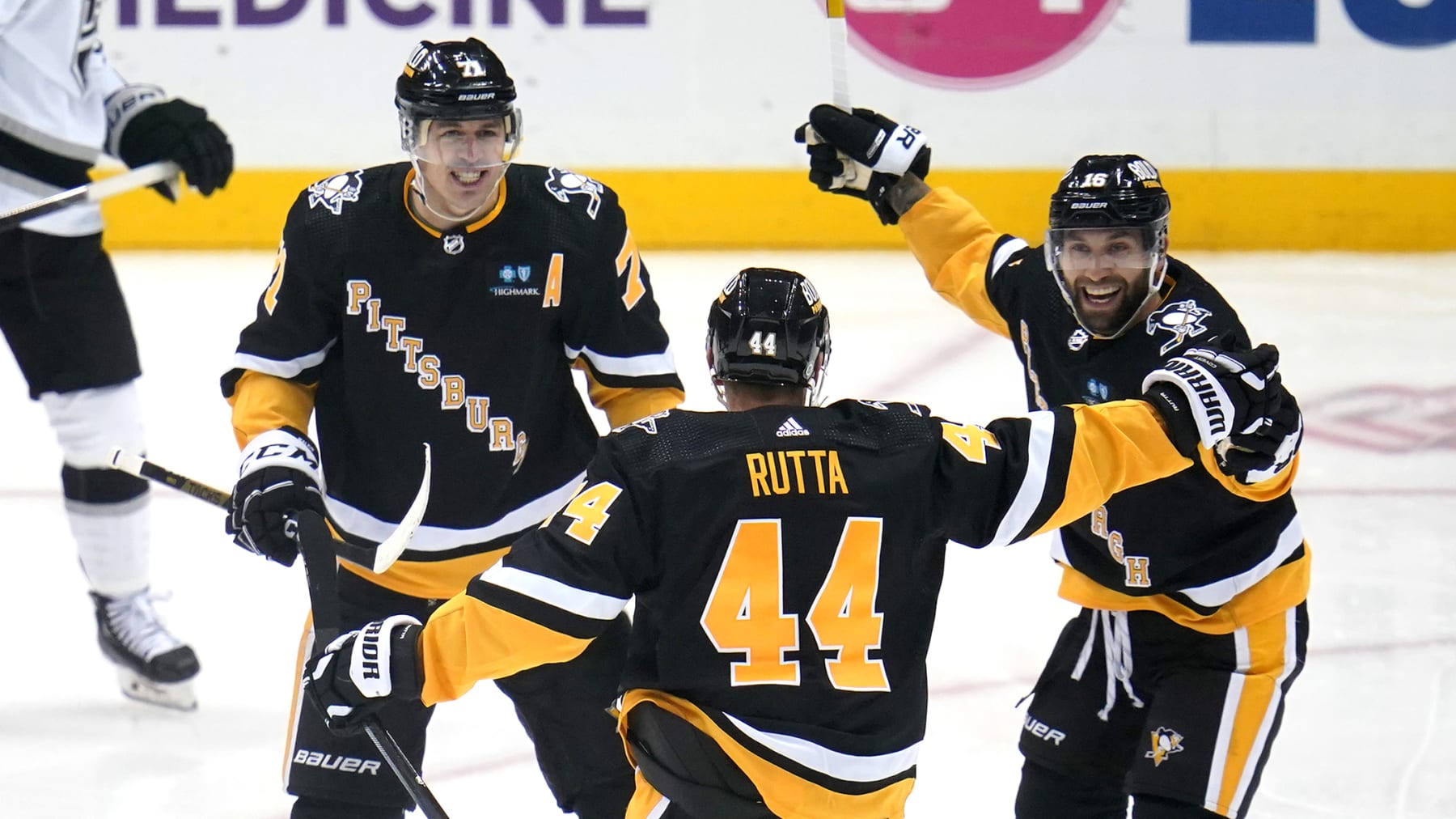 Florida Panthers' Anthony Duclair (10) returns to the bench after scoring  during the second period of an NHL hockey game against the Pittsburgh  Penguins in Pittsburgh, Tuesday, March 8, 2022. (AP Photo/Gene