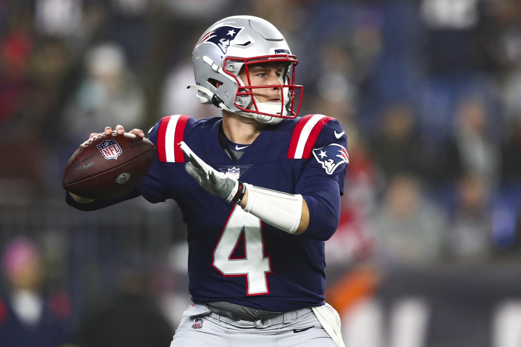 Mac Jones outplayed Tom Brady, showing skeptics he can be Patriots