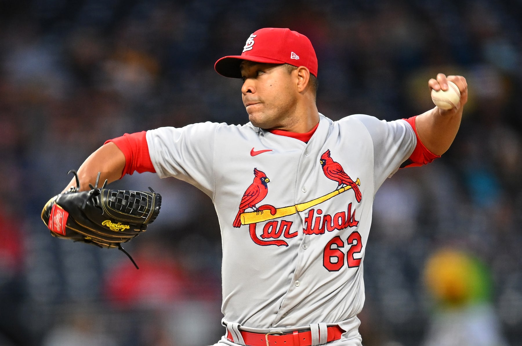 St. Louis Cardinals: Aledmys Diaz Leaves Game after HBP