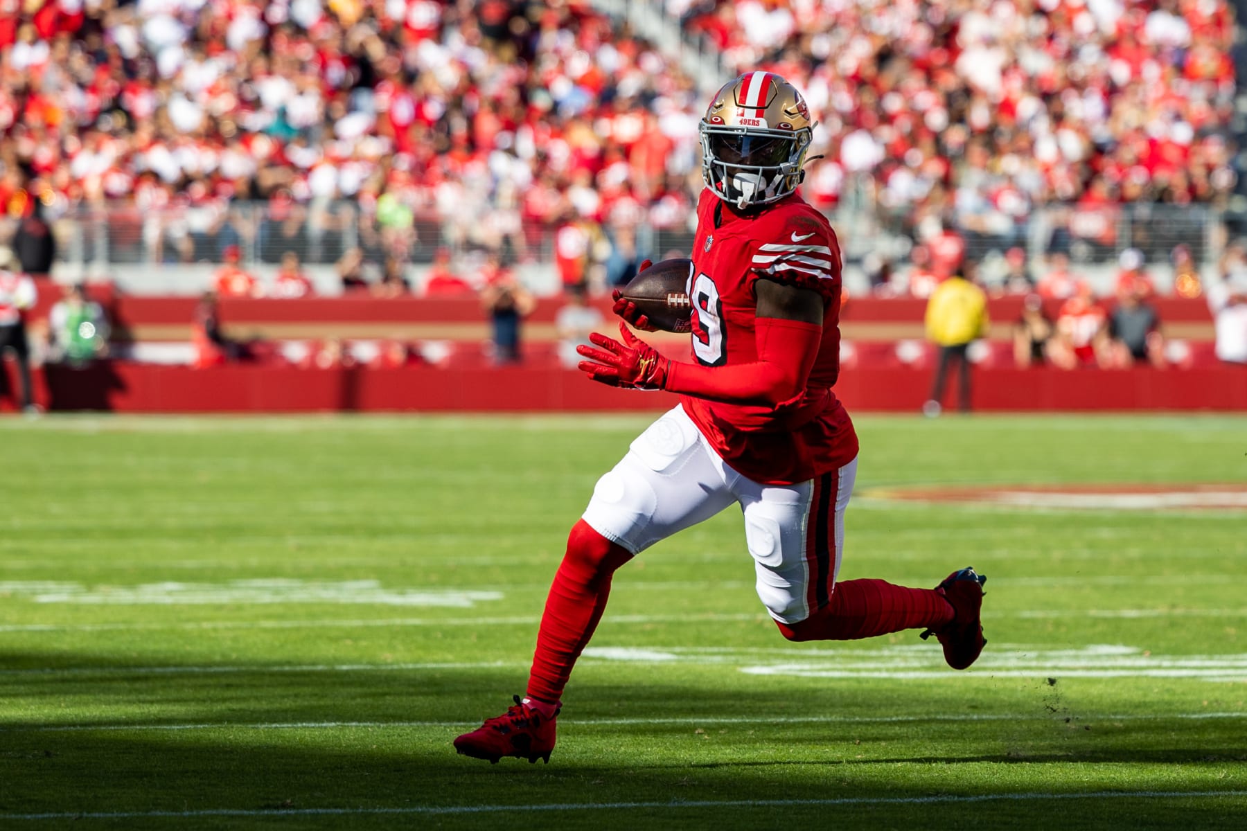 Deebo Samuel's Injury 'Most Likely' a High Ankle Sprain, 49ers