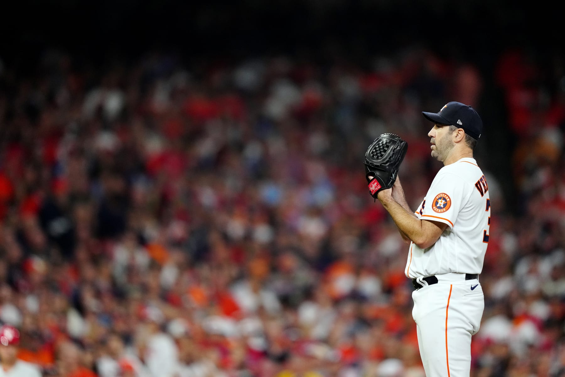 Houston Astros: Justin Verlander gives away 5-0 lead in Game 1 loss