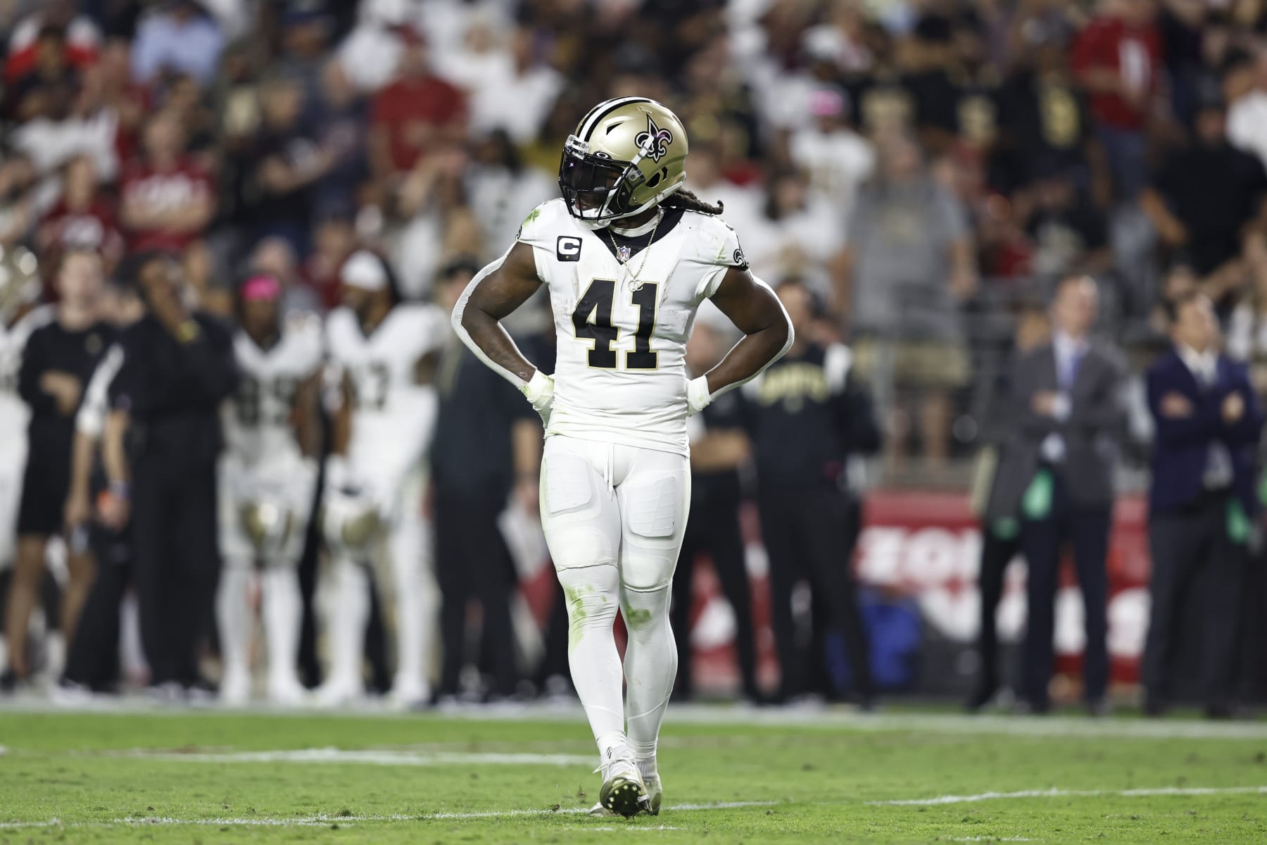 Report: Saints want CMC-like package to trade Kamara, rebuffed