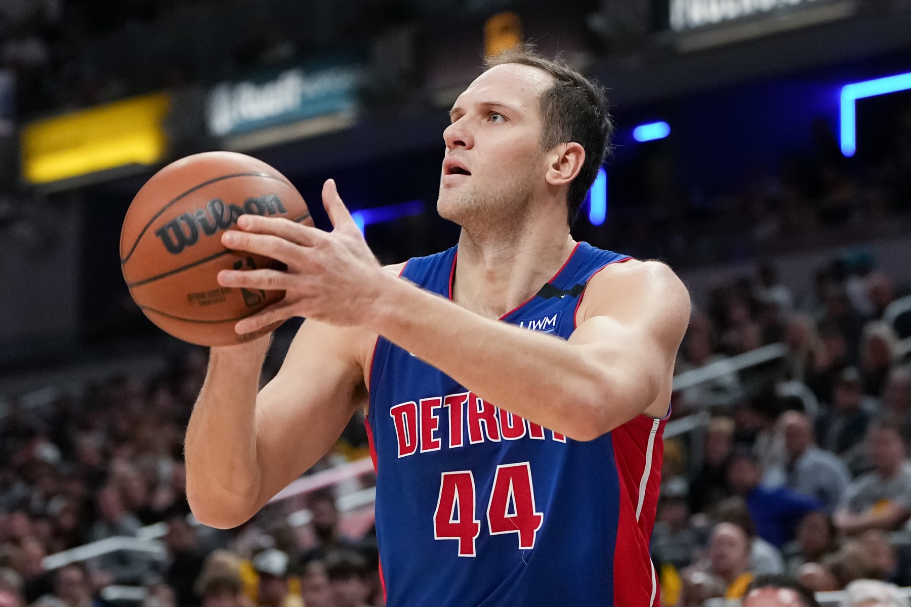 Bojan Bogdanovic, Pistons reach 2-year, $39.1 million extension - ESPN