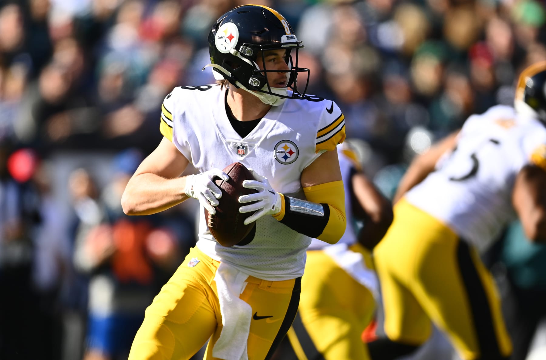 Week Eight Takeaways: Steelers overpowered by the Eagles - Steel