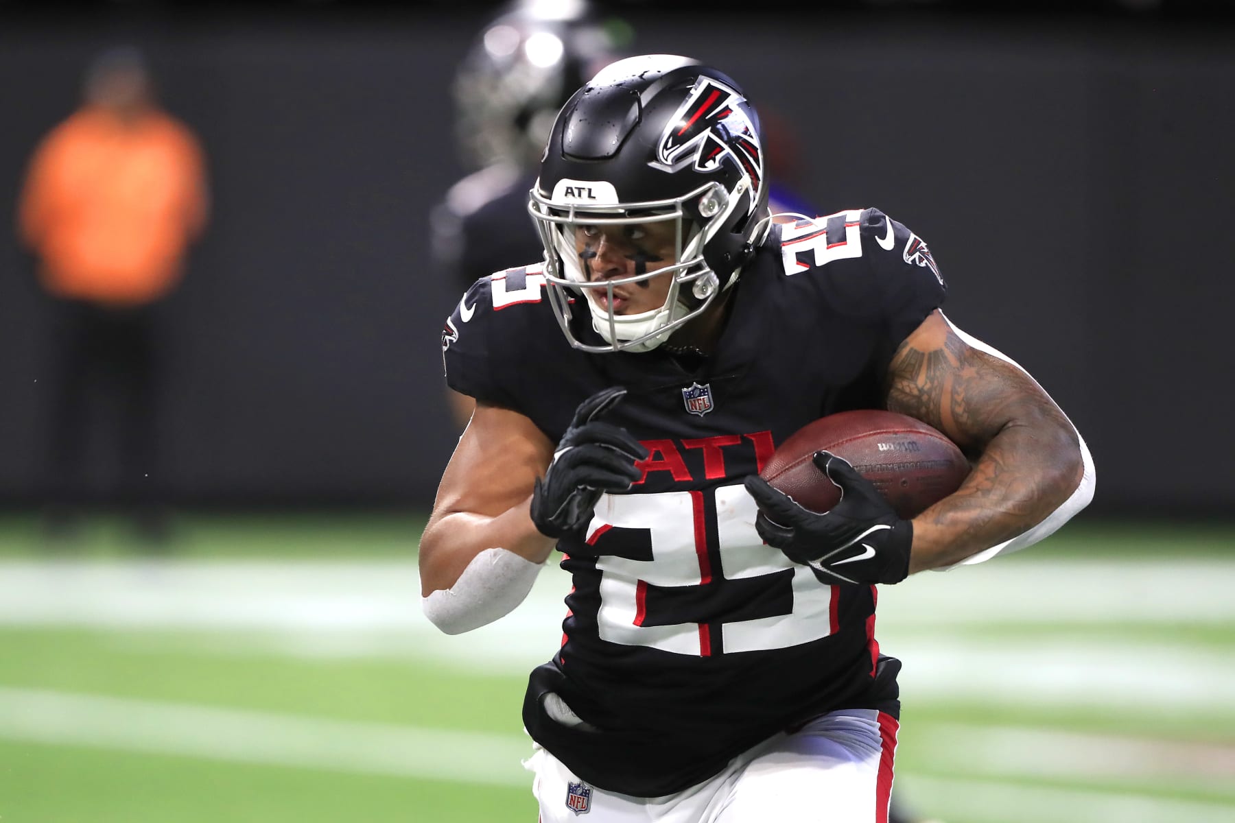 Fantasy Football Week 9 Waiver Wire Spotlight: Devin Duvernay Must