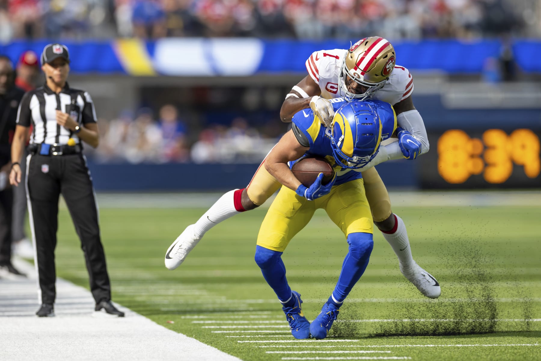 49ers vs. Rams score, takeaways: Christian McCaffrey's TD hat