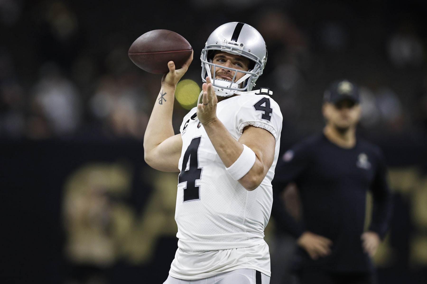 Derek Carr, 2 Raiders most to blame for Week 8 loss vs. Saints