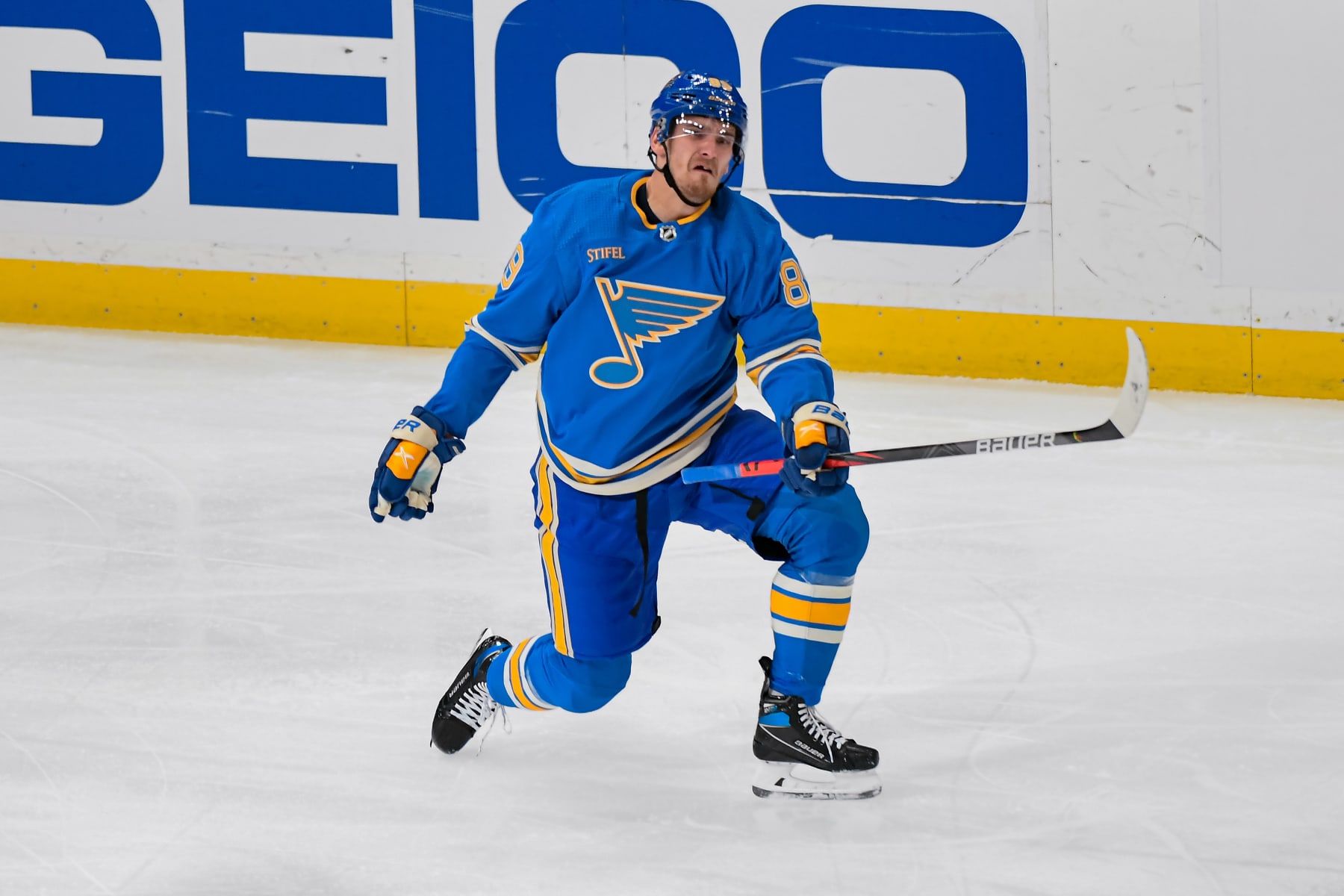 St. Louis Blues Hit Another Homerun With 2022 Winter Classic Sweater