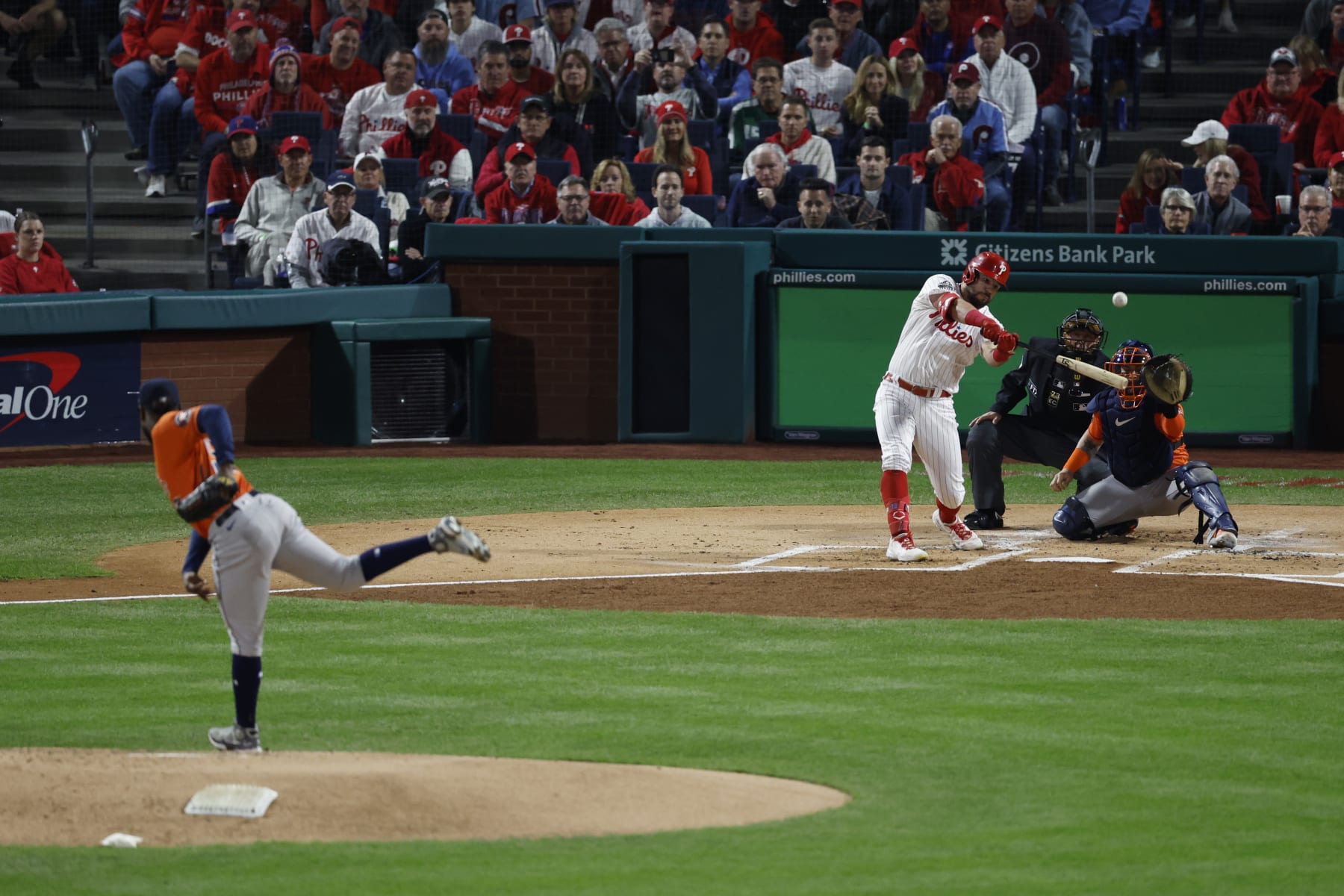 Phillies fans brawl in bathroom after Astros win Game 4