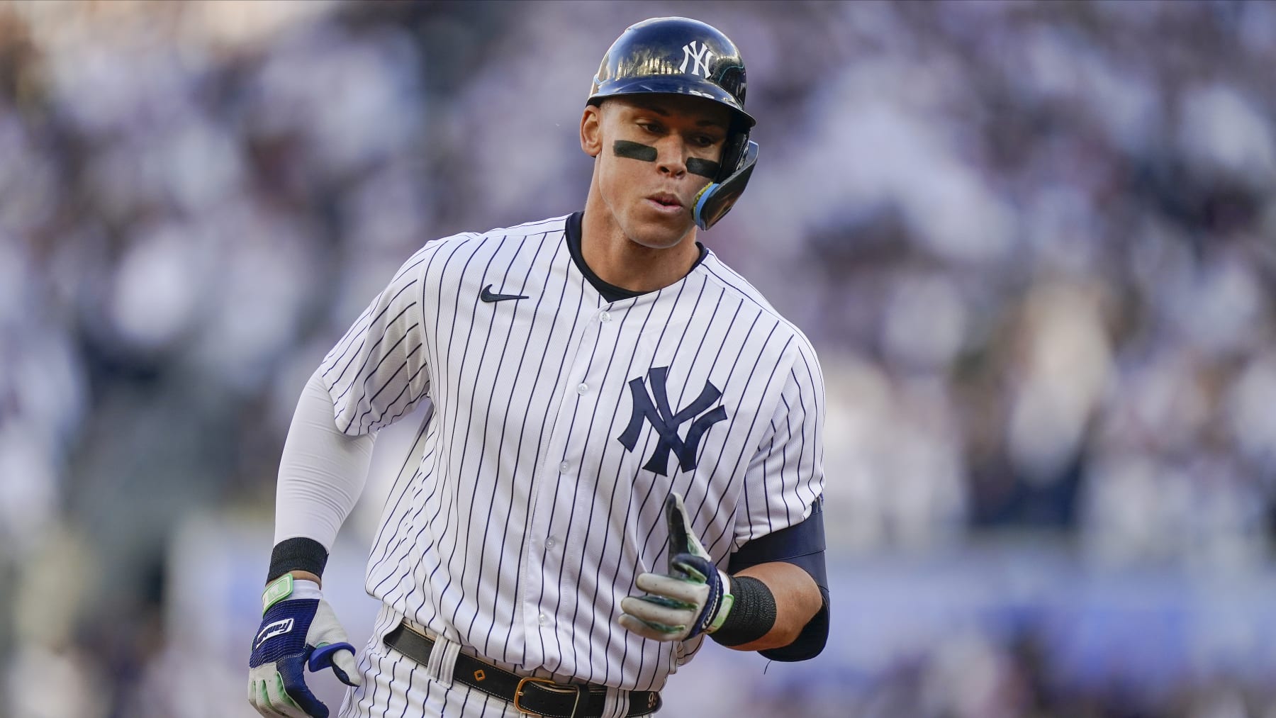 Yankees: Aaron Judge's greatness wows Aaron Boone