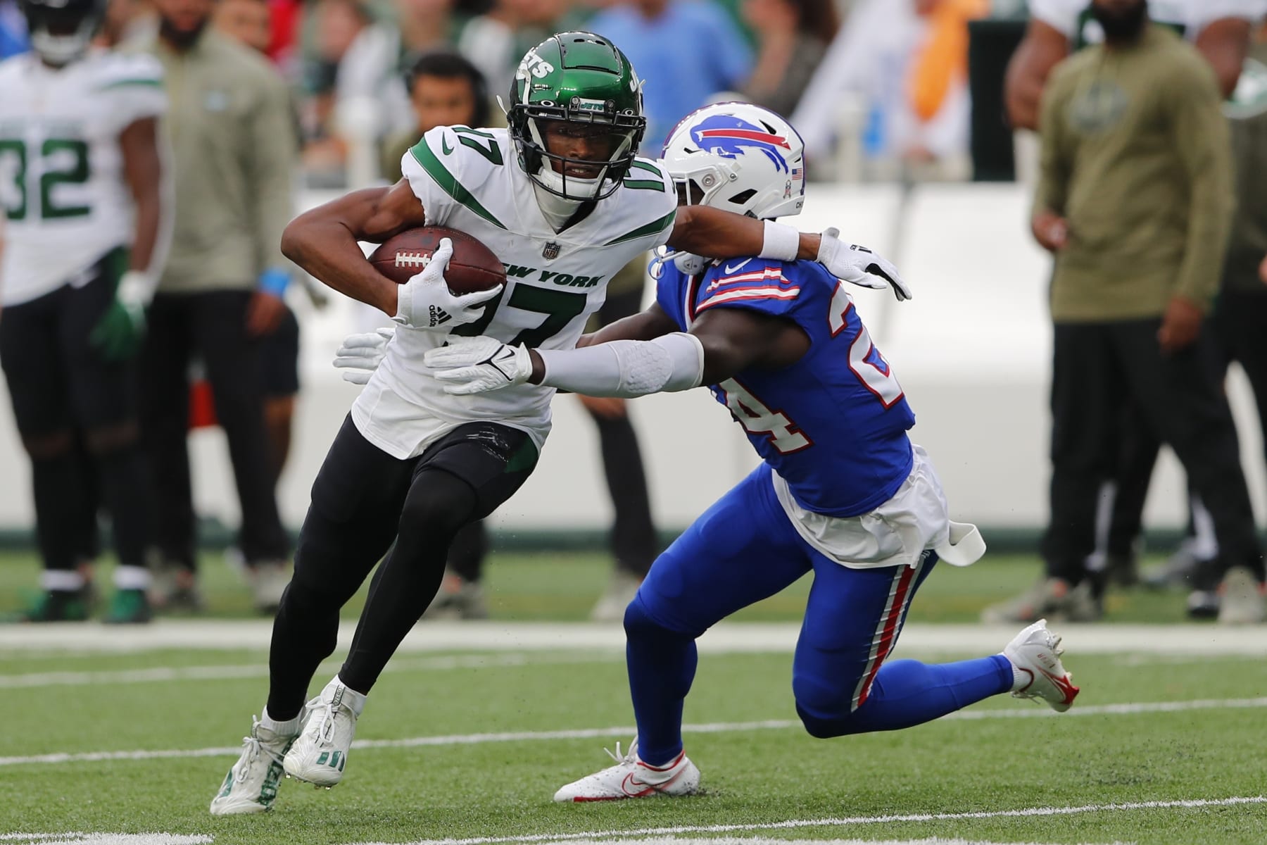 AFC East standings: Jets' defense contains Bills, Josh Allen in upset win  to tighten division race