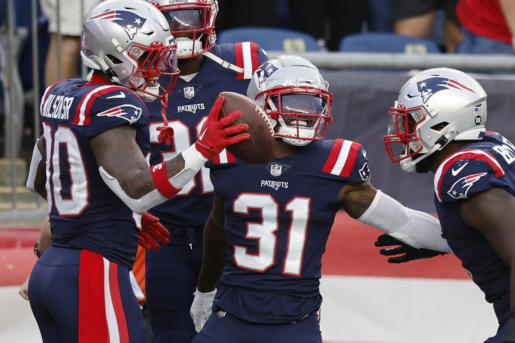 Patriots 26, Colts 3: Defense dominates as New England wins second