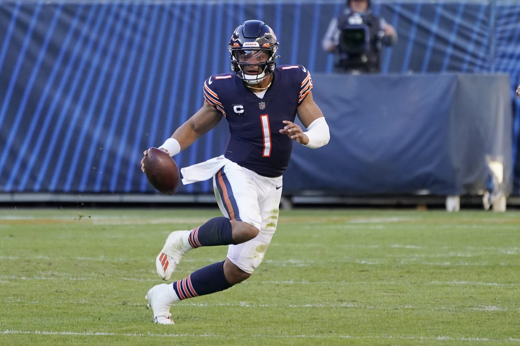 Sam Ehlinger, Colts reserves rally past Bears