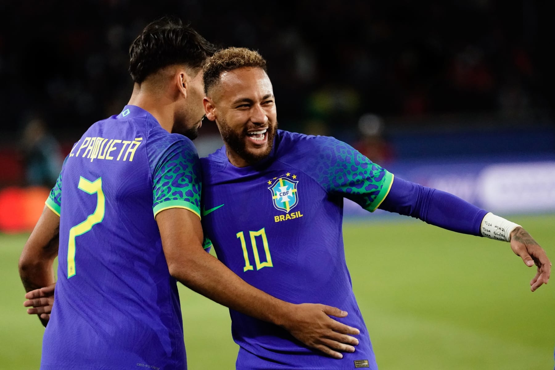 LEO psg jersey 2022-2023 neymar CLAIMS PELÉ'S GOAL RECORD Lionel