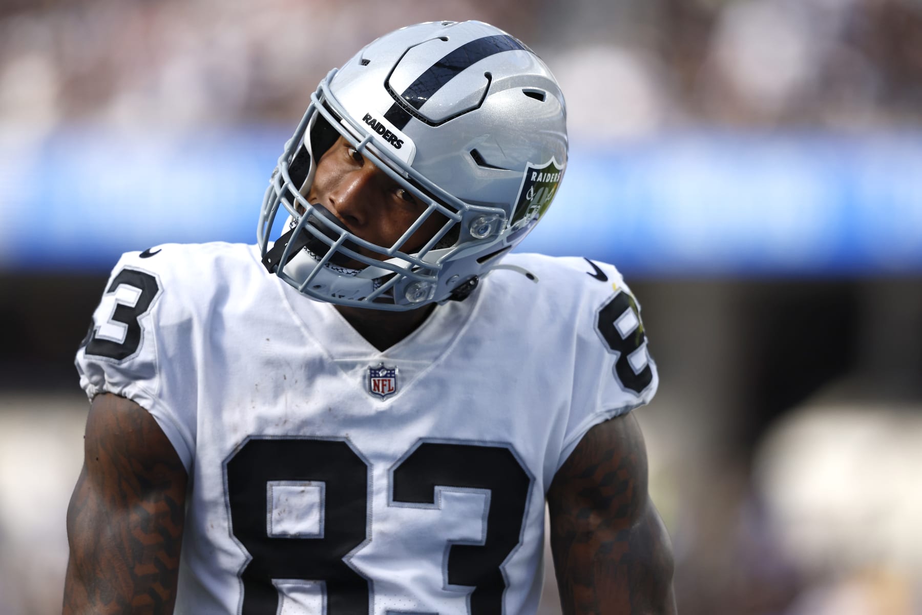 Raiders' tight end Darren Waller an all-around problem for Colts