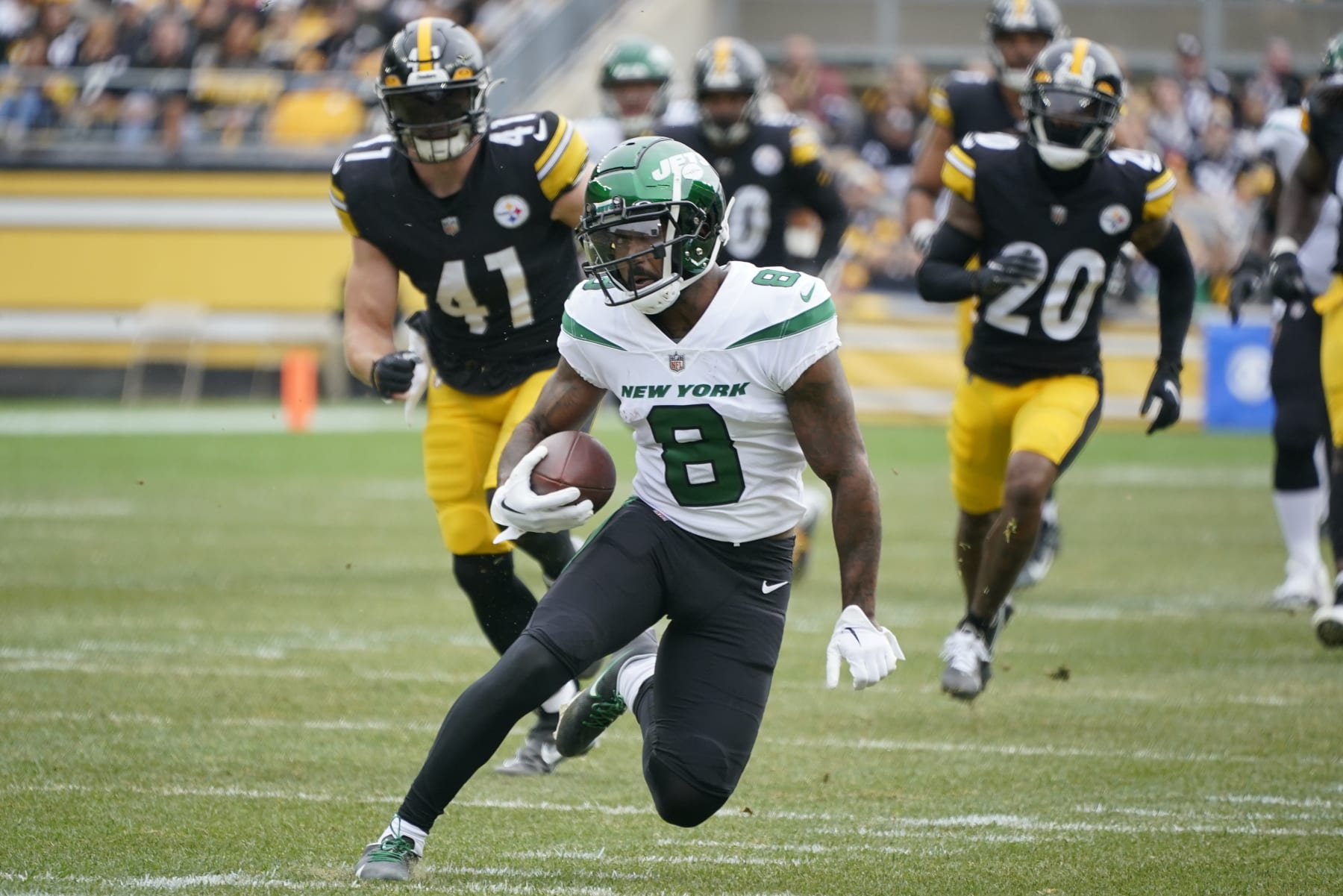 New York Jets: Elijah Moore's talent finally manifesting on the field