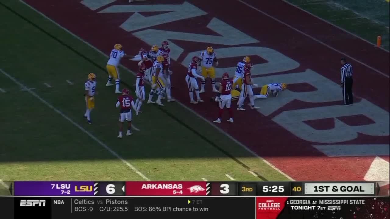 KJ Jefferson, Arkansas Praised by CFB Twitter for Wild Win vs. Kansas