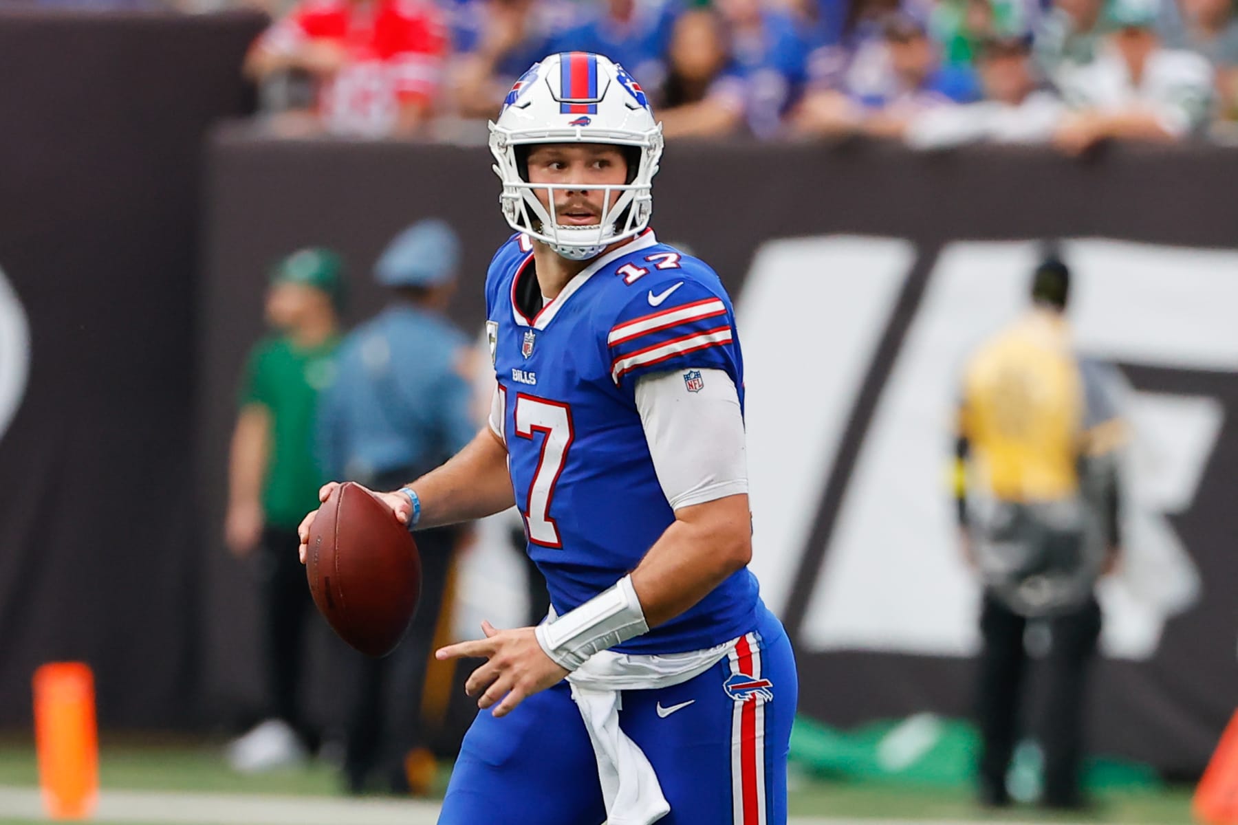 Josh Allen injury update: Bills quarterback to be limited with UCL