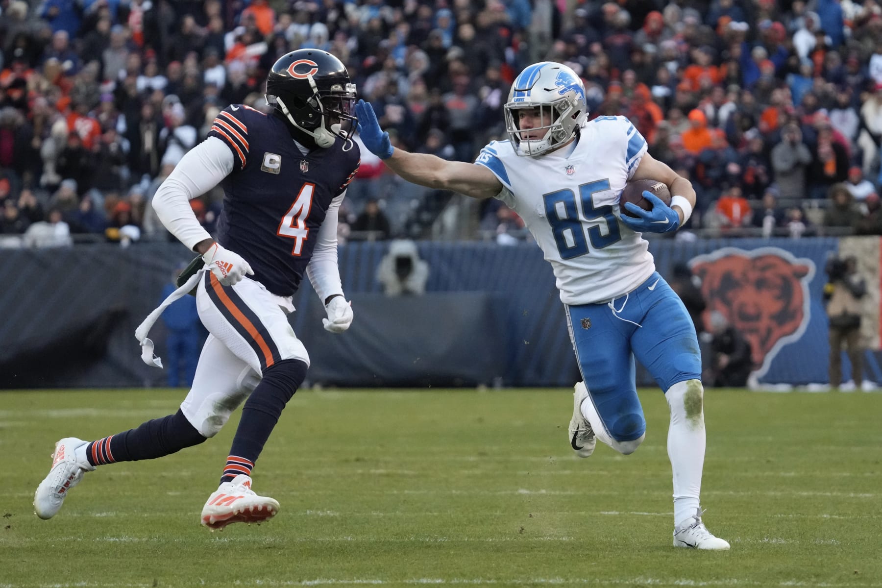 Bears fall to Detroit Lions 31-30 at Soldier Field