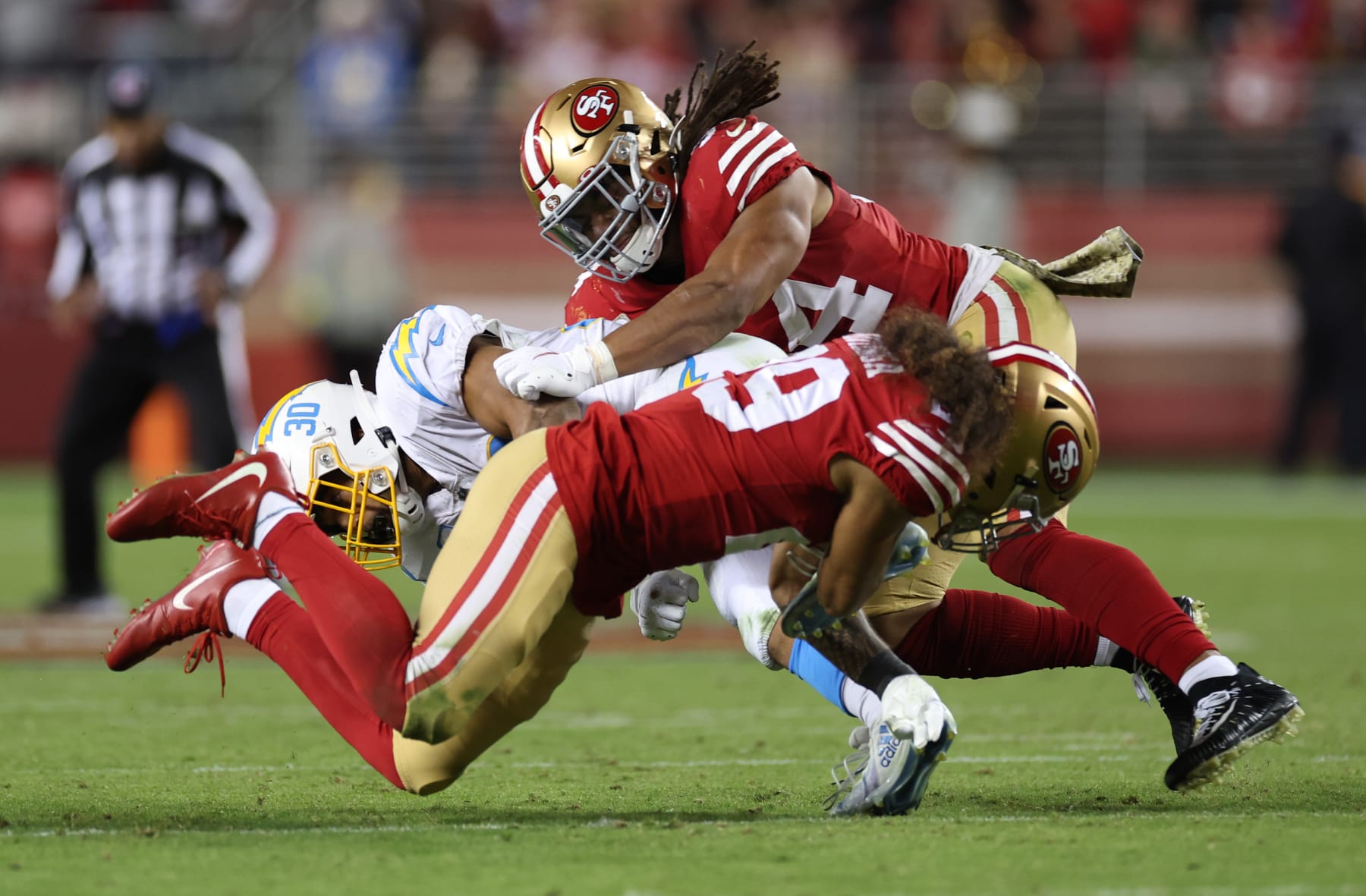 San Francisco 49ers running back Christian McCaffrey warms up before an NFL  football game against the Kansas City Chiefs in Santa Clara, Calif.,  Sunday, Oct. 23, 2022. (AP Photo/Godofredo A. Vásquez Stock