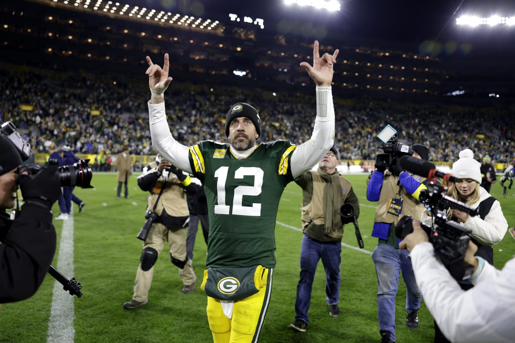 Green Bay Packers vs. Dallas Cowboys: Vote in our fan ratings