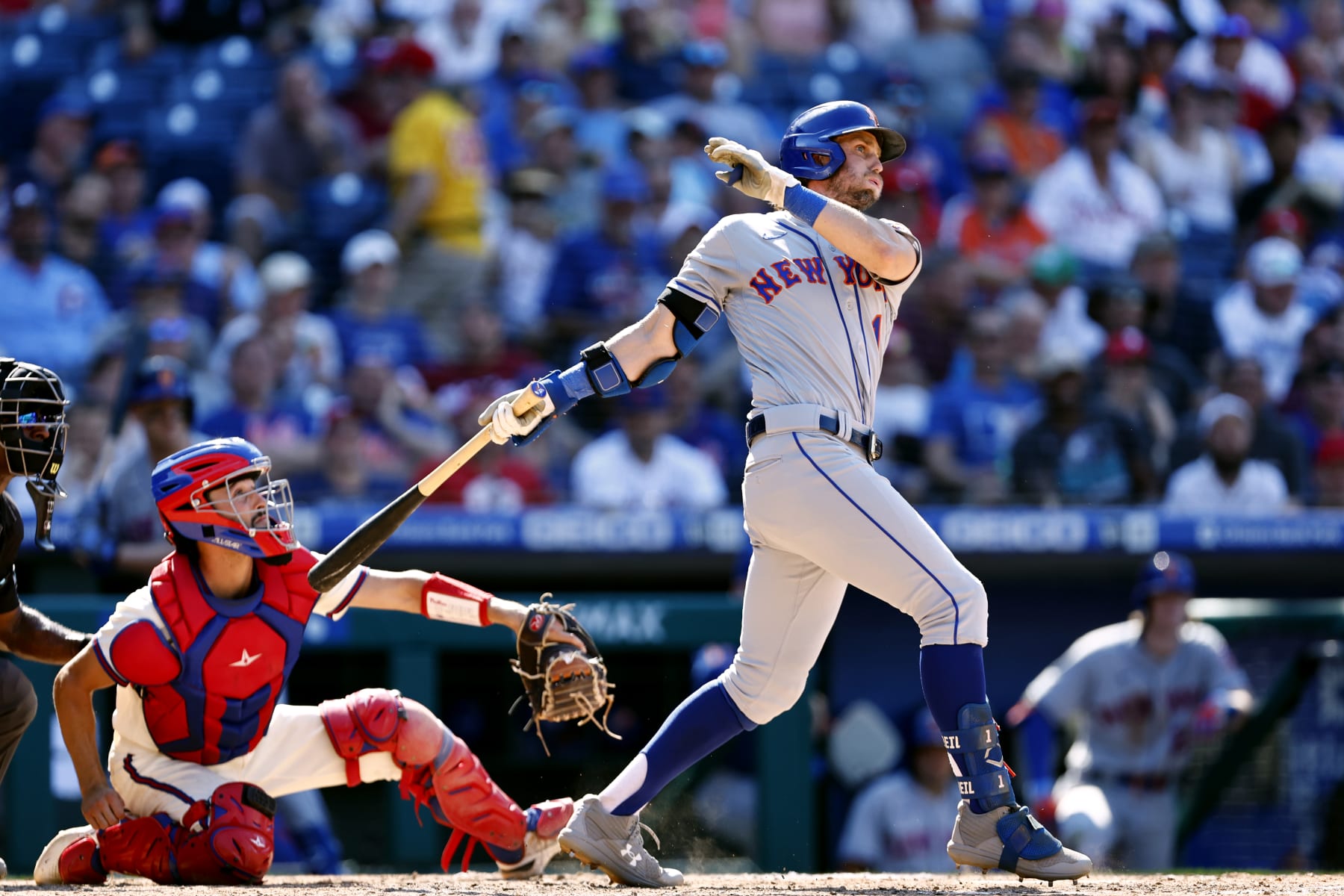 PHILADELPHIA, PA - MAY 08: New York Mets shortstop Luis Guillorme (13)  prior to the Major League Baseball game between the Philadelphia Phillies  and the New York Mets on May 8, 2022