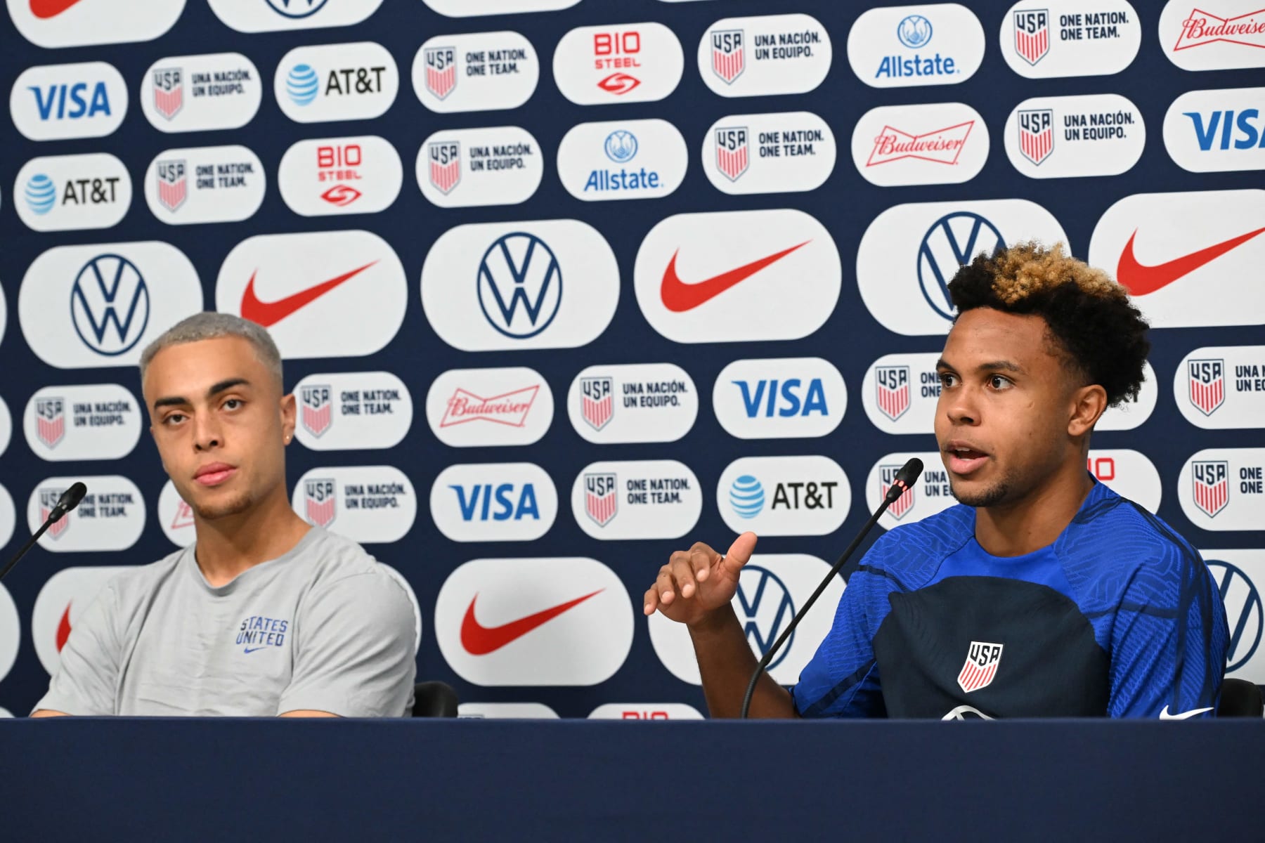Sergiño Dest and Weston McKennie