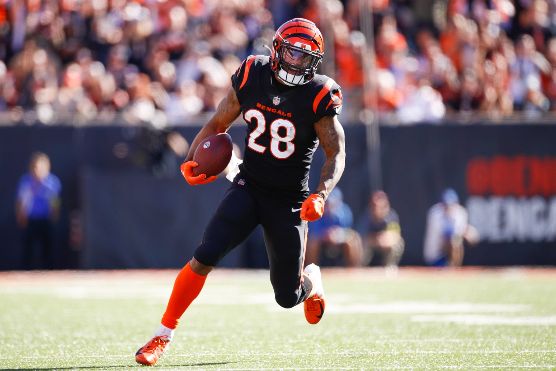 Bengals RB Joe Mixon ruled out for game against Browns - The San