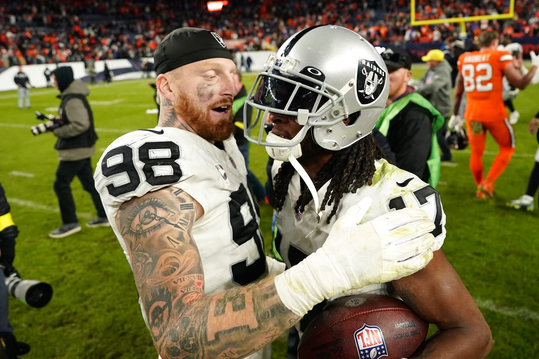 Raiders vs Broncos Week 11 final score: Davante Adams wins it in